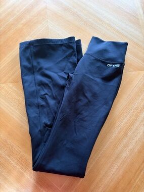 DFYNE Women's Black Boot-Cut Active Pants